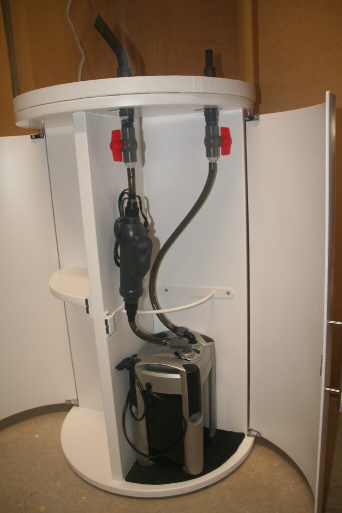 Assemblage de la filtration sur modèle Aquascaping duo 200 de chez Visieau'Faune