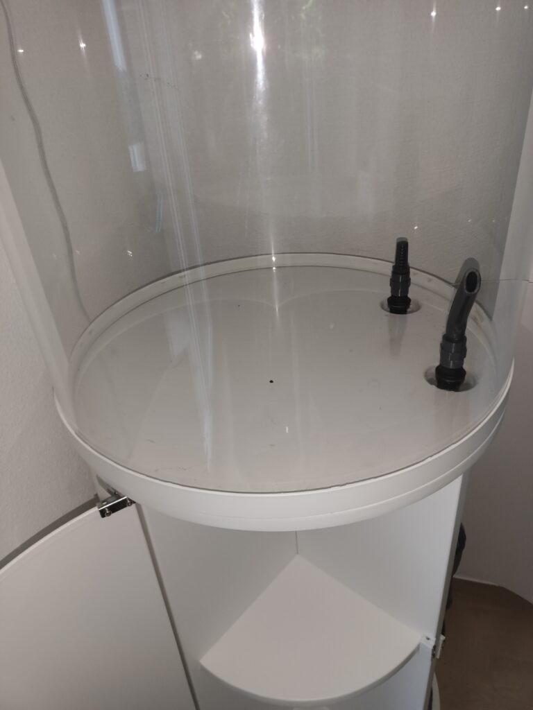 Buse d'aspiration et de rejet d'eau du modèle aquascaping duo 200 de chez Visieau'Faune